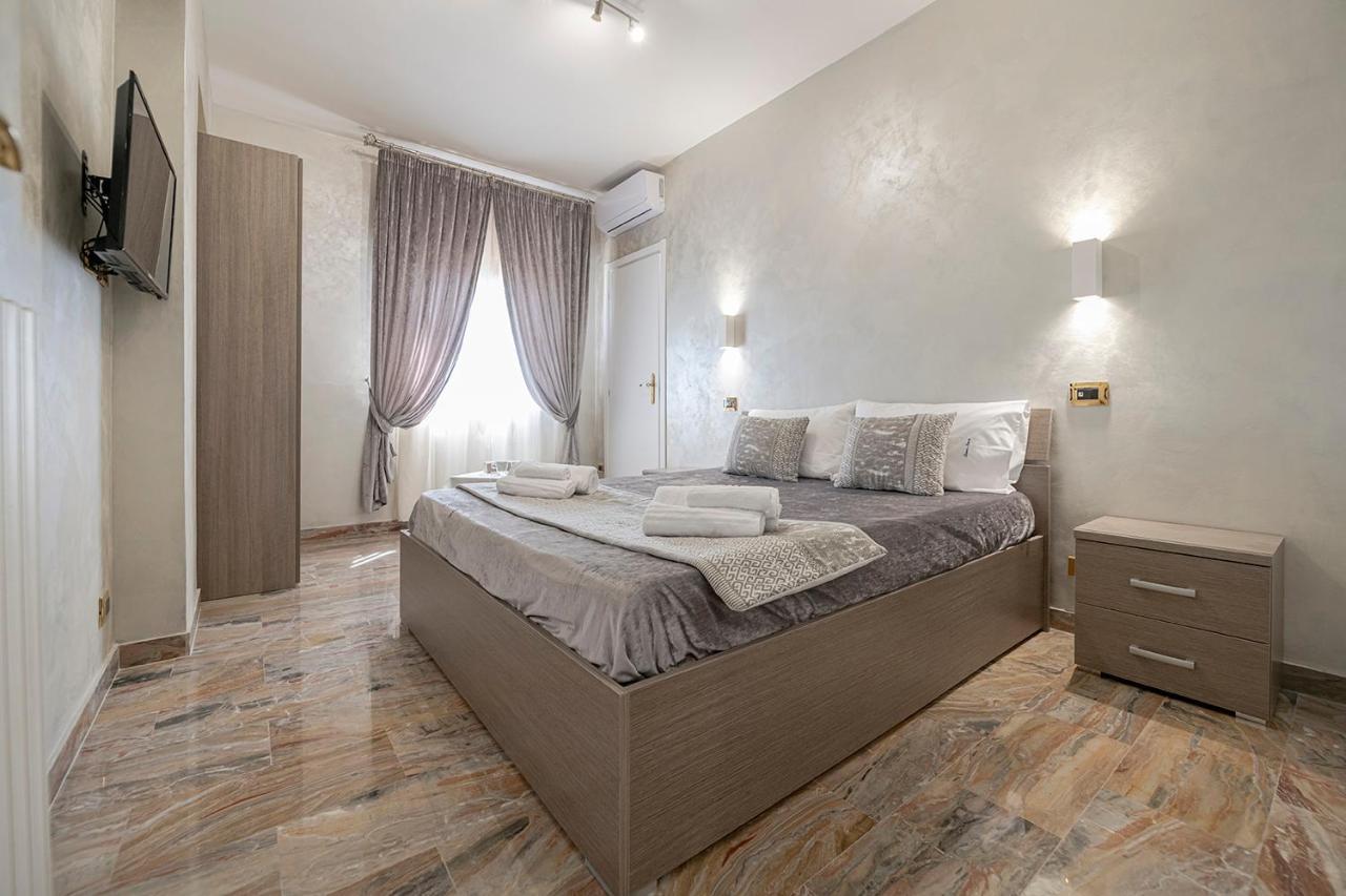 Domus Aurea Bed & Breakfast ชากกา ภายนอก รูปภาพ